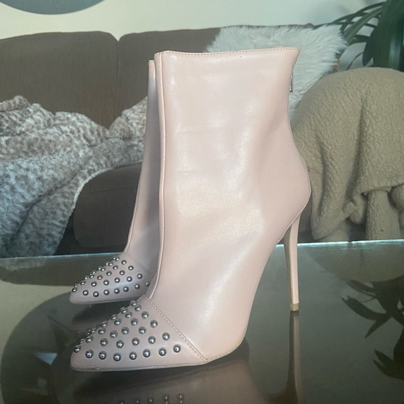 🔸 Fashion Nova 🔸 light pink booties - Picture 2 of 6